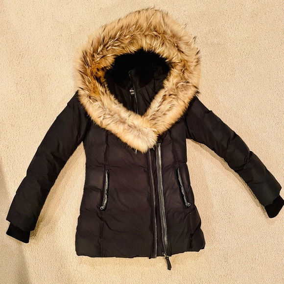 Mackage ADALI down coat with natural fur Signature Mackage collar - Picture 1 of 5